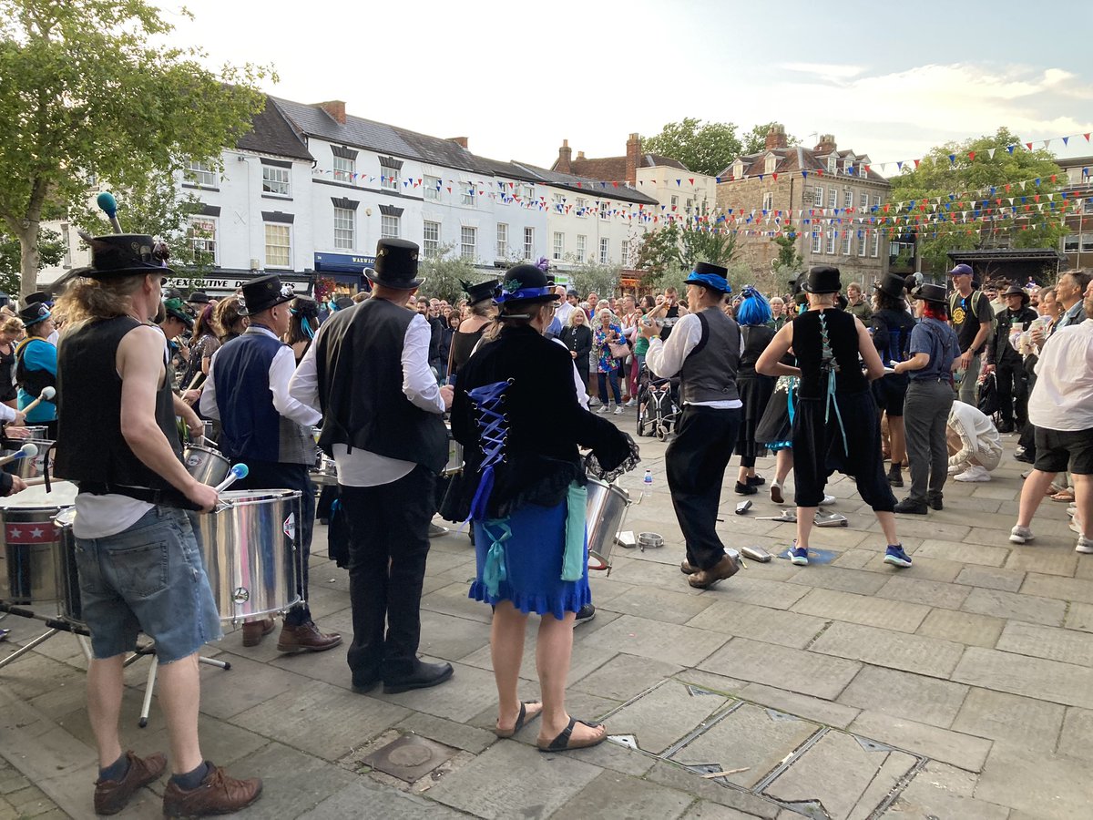 SambassadorsOfGroove (@sambassadors) on Twitter photo Sambassadors Of Groove perform their soulful samba magic at Newbold Comyn Arms on Sunday 20th August at 2pm. <a href="/NewboldComynArm/">Newbold Comyn Arms</a> <a href="/sambassadors/">SambassadorsOfGroove</a> <a href="/LoveLeamington/">Royal Leamington Spa</a> <a href="/LeamingtonHour/">Leamington Hour</a> <a href="/leamobs/">Leamington Observer</a> <a href="/leamcourier/">Leamington Courier</a> <a href="/OurWarwickshire/">Our Warwickshire</a> Sambassadors Of Groove perform their soulful samba magic at Newbold Comyn Arms on Sunday 20th August at 2pm. <a href="/NewboldComynArm/">Newbold Comyn Arms</a> <a href="/sambassadors/">SambassadorsOfGroove</a> <a href="/LoveLeamington/">Royal Leamington Spa</a> <a href="/LeamingtonHour/">Leamington Hour</a> <a href="/leamobs/">Leamington Observer</a> <a href="/leamcourier/">Leamington Courier</a> <a href="/OurWarwickshire/">Our Warwickshire</a>