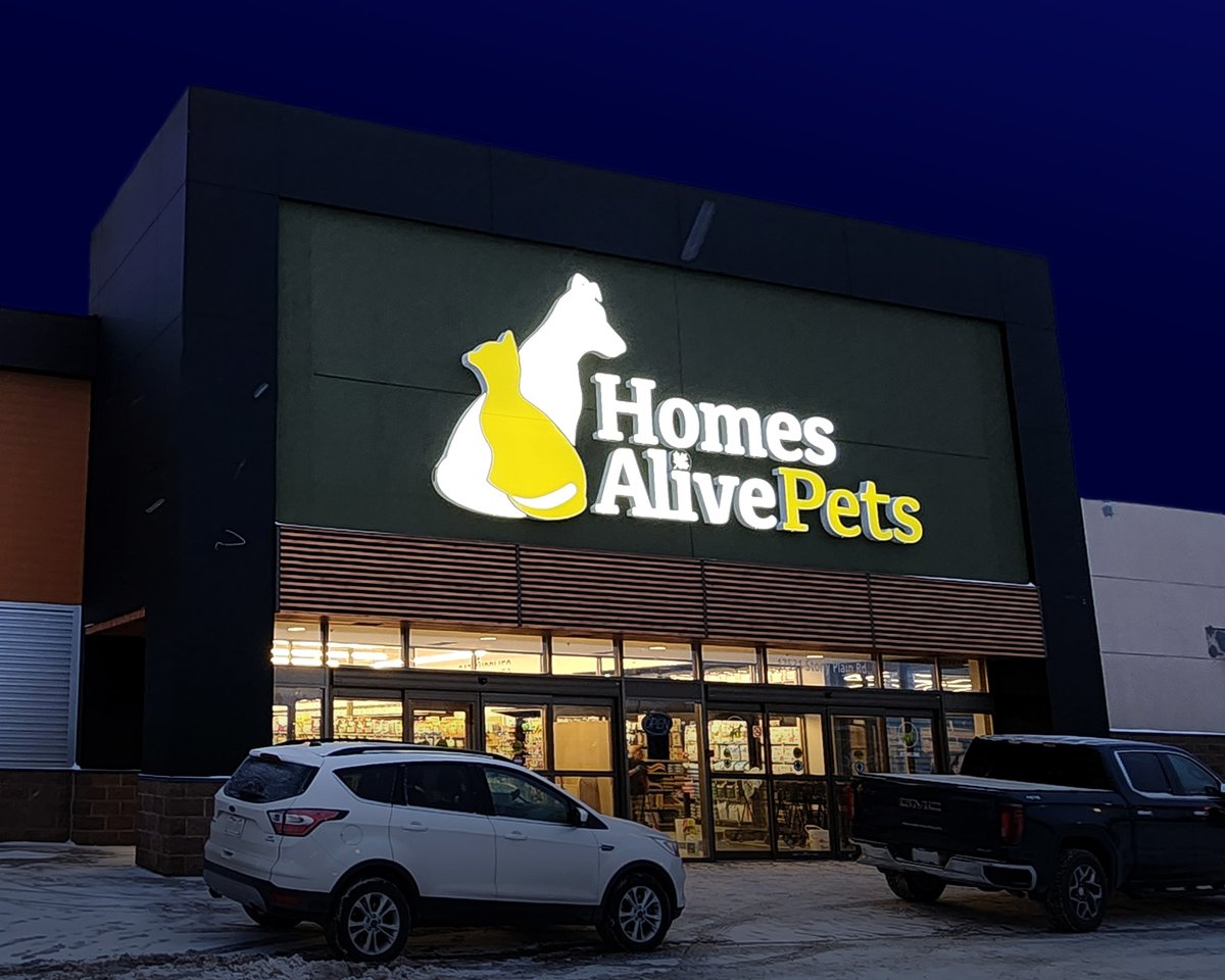 We worked with Homes Alive on the fascia sign for their location in West Edmonton. The logo is beautifully scaled on the newly renovated facade, with the icon's overall height measuring 11ft tall!🐶

#HomesAlivePets #WestPointCentre #WestEdmonton #yeg #ChannelLetters #LEDlit #CIS