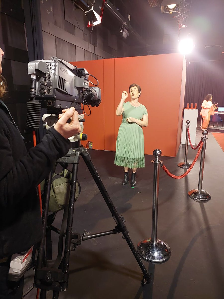 MandyLJozi's tweet photo. Love peeking behind the scenes. They say it takes a village . . . Thank you @Momentum_za for bringing the village in support of Women for the #SheOwnsHerSuccess event. Our sign language ladies worked hard. Great messages of inspiration, support and strength to share will all 🇿🇦 https://t.co/XNsqGAF2T5