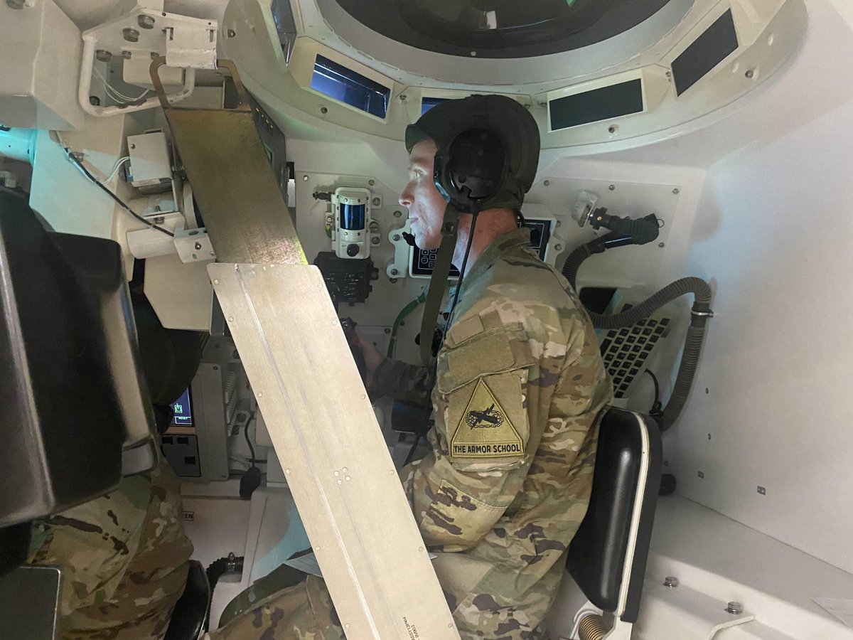 199th Infantry "Leader Brigade" tweet media