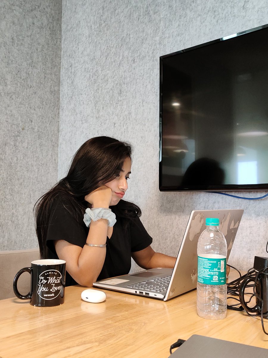 Sakshii_ss_'s tweet photo. Guys I am trying to do what I love 🥲
Ignore my expression, I love my work🙂
#publicrelation #PRlife #coverage_life #crisis_pr #publicity #Media_Coverage #media_relation
#branding https://t.co/QOmdORoIsA