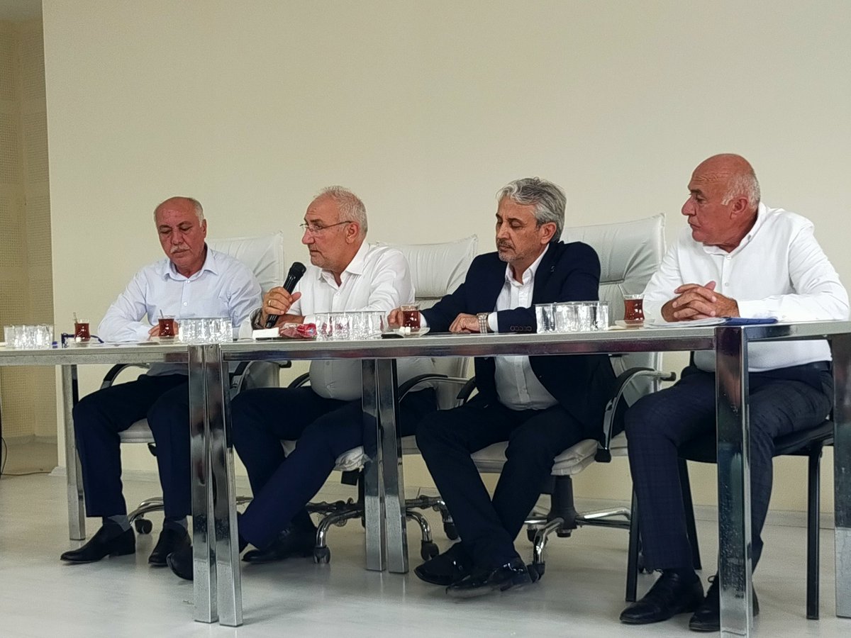 AK Parti Gaziantep İl Koordinatör Milletvekili Sayın <a href="/Hakan_Kahtali/">Hakan Kahtalı</a> ve AK Parti Gaziantep Teşkilat Başkanı Sayın Ahmet Doğan ilçe teşkilatımızı ziyaret etti. 

Ziyarette ilçemizle ilgili sorun ve taleplerinizi ileterek fikir alışverişinde bulunduk.