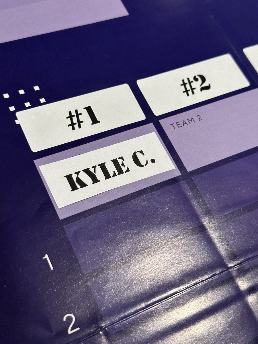 Kyle49ers's tweet photo. Hey @CBSFantasy when are you going to start adding draft positions #'s above the team name?? Once we put the team name sticker on, you no longer can see what pick # it is. https://t.co/ncsKDp2dnF