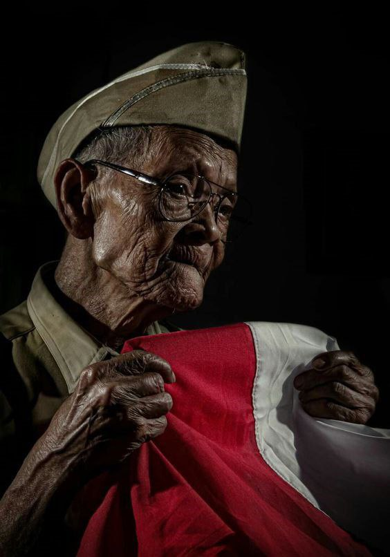 On this Independence Day, let us remember and honor the sacrifices made by our forefathers. Happy Independence Day, Indonesia!