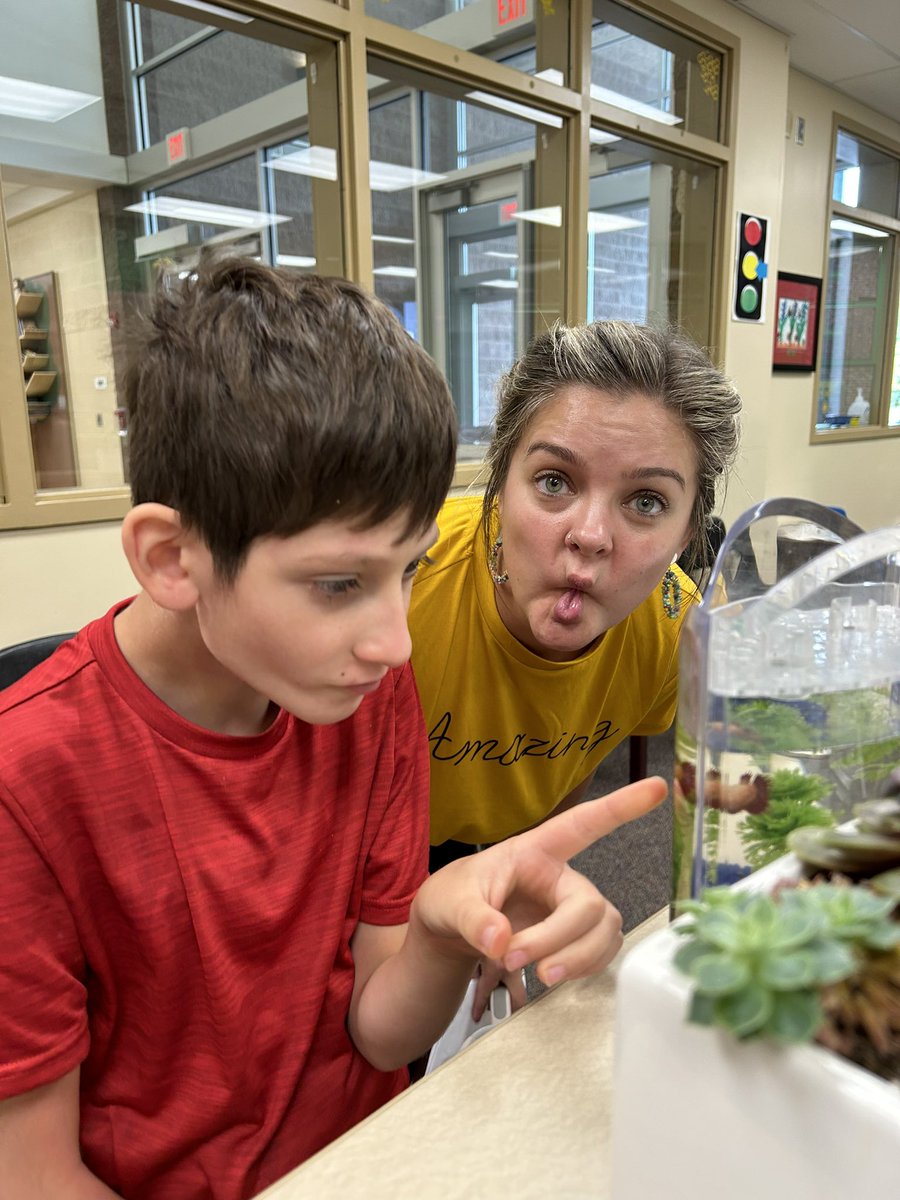 millerbrewer's tweet photo. Students and staff are having fun with our “name Northrop’s fish” contest. It’s been a great first day of school! 🐡 https://t.co/wUkXwZUuwm