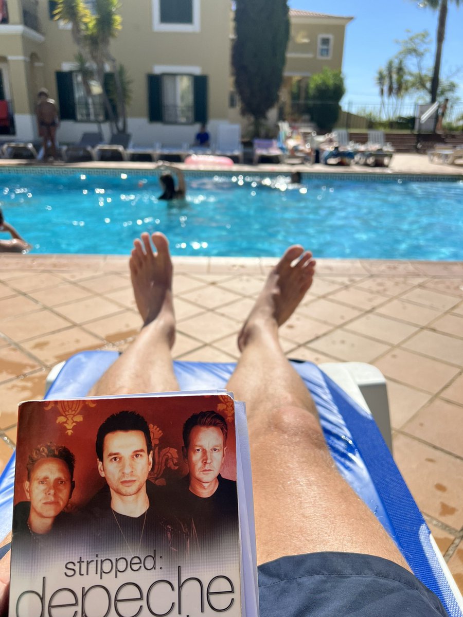 Creative_daveb's tweet photo. Now listening. @shedseven #maximumhigh whilst reading @depechemode stripped. #algarvesun few riffs from this album are inspired by DM can someone tell me - WHYBT has a DM influence. https://t.co/MTB1NxV9a7
