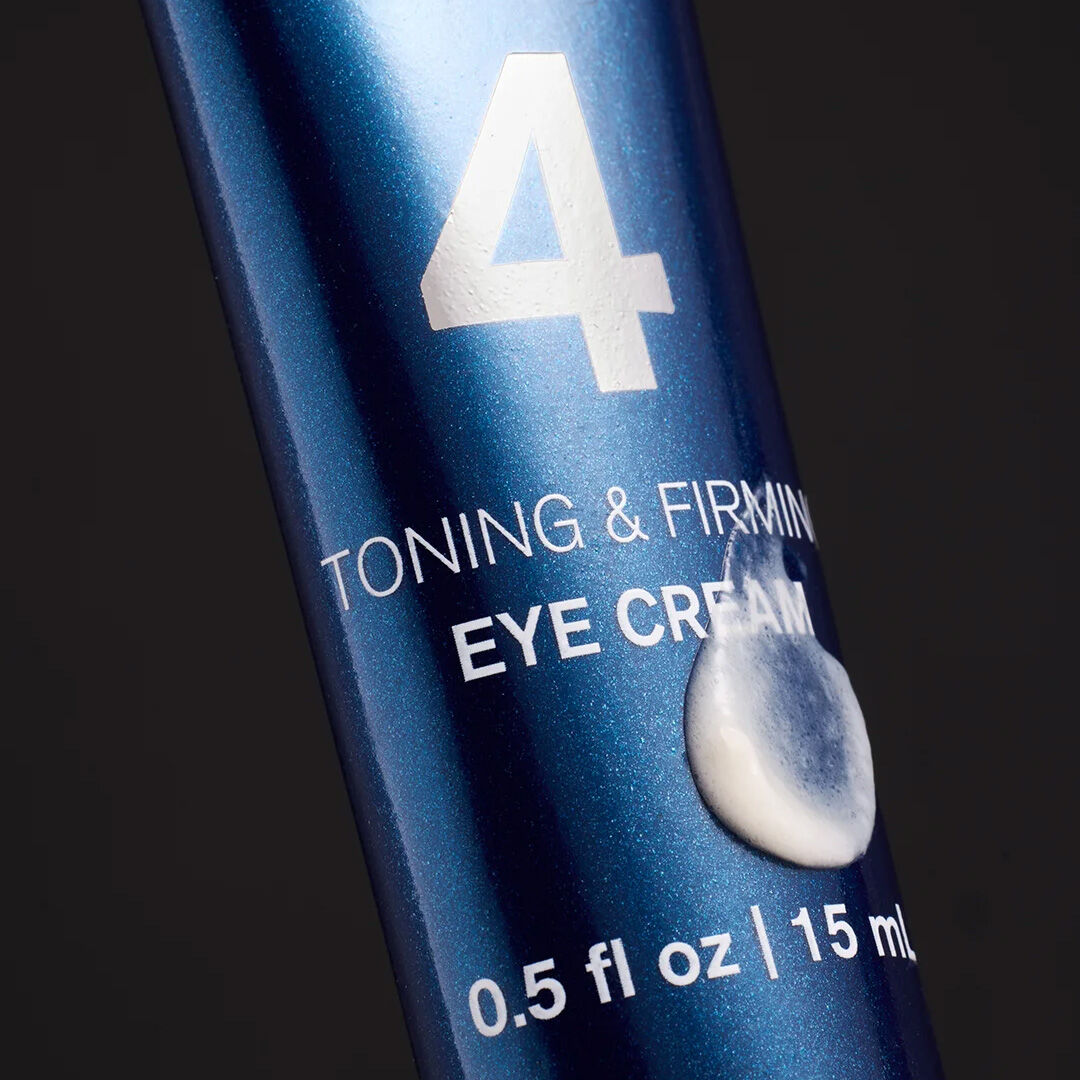 PolishedDaily's tweet photo. POWERFUL #SKINCARE FORMULATED #FORMEN IN MIND. @ElvyLab is an award-winning, 4-step skincare regimen created by a scientist and dermatologist to address men’s skincare concerns like rough skin, razor burn, breakouts and wrinkles.

➝ LIVE NOW AT 50% OFF on https://t.co/osVIq5Atwn https://t.co/PDAbReHy7e