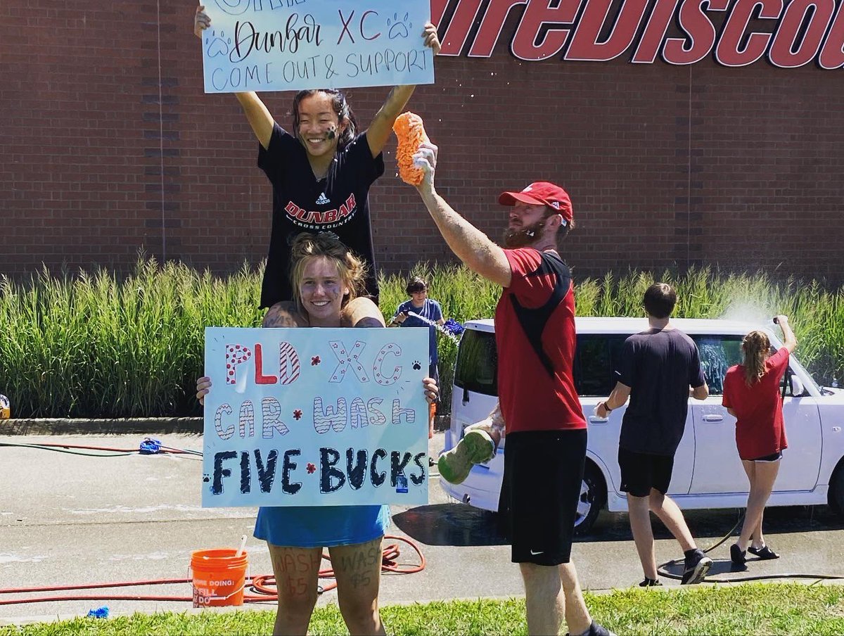 Dunbar Track &Field tweet media