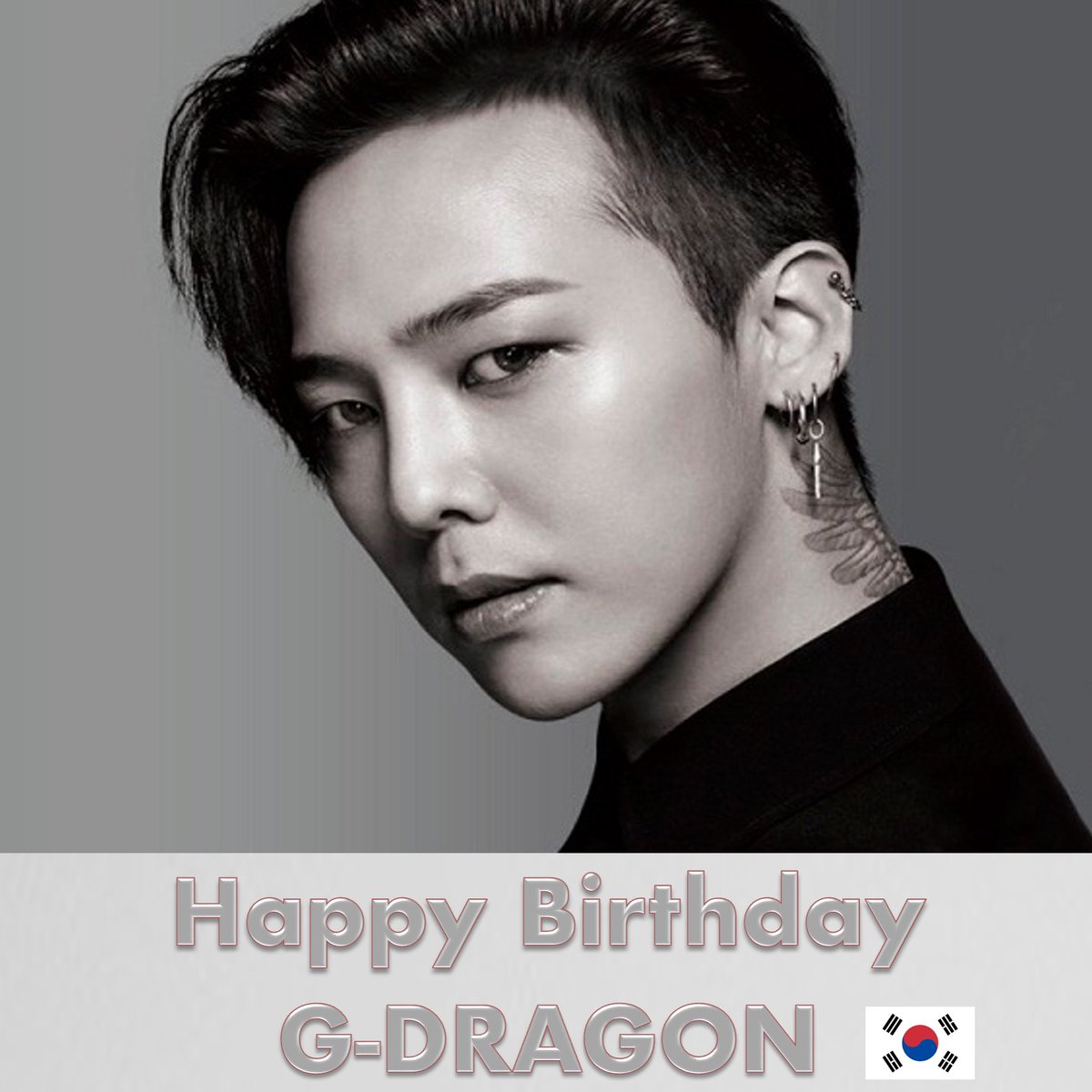 Happy 35th Birthday to the gorgeous, hugely talented Rap Superstar, the One &amp; Only #GDRAGON, World Music Awards Multiple Winner! 👏🎂🎉🌟🐐👑❤️
#HAPPYBIRTHDAYGDRAGON
#HappyGDragonDay
#8월의_햇살같은_권지용_생일축하해
#GDRAGONYEAR35
#gdragon #지드래곤
<a href="/IBGDRGN/">G-DRAGON</a>