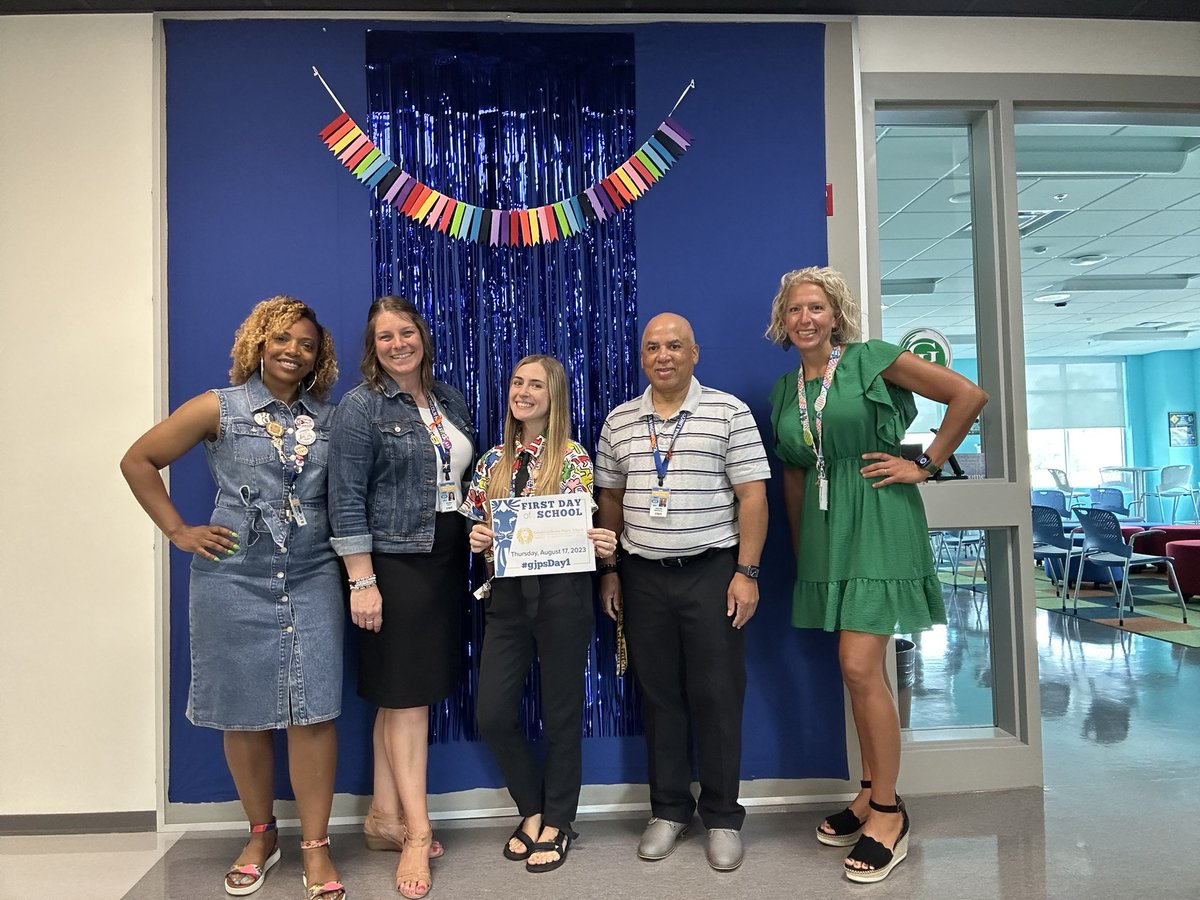 crafts_class's tweet photo. Celebrating our first day of school together!  @GLHSLions @gjpsDay1. So excited to meet our new students!  💙💛 @jessicaslocum3 https://t.co/jXpSEBr68O