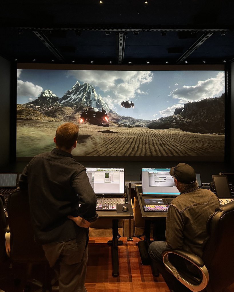 DiscussingFilm's tweet photo. The first trailer for Zack Snyder’s ‘REBEL MOON’ releases on Tuesday during Gamescom. https://t.co/59KYJFVVWH