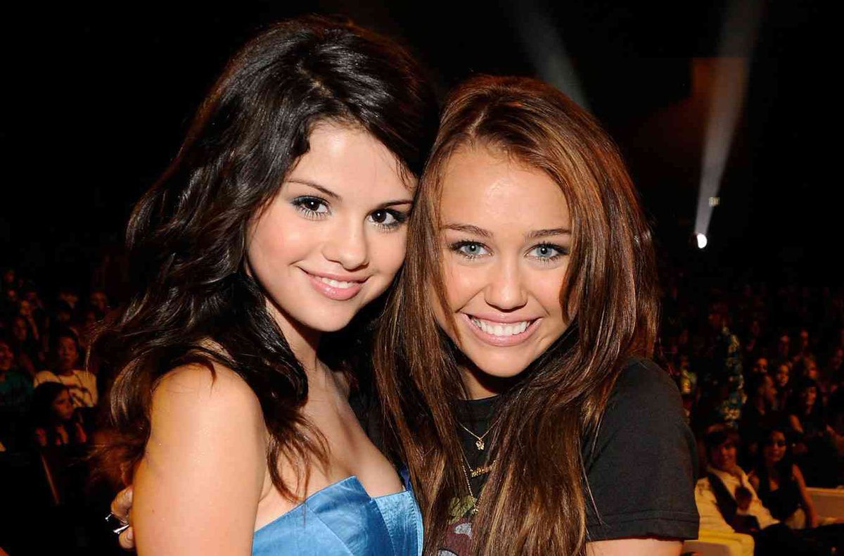 PopBase's tweet photo. Both Selena Gomez and Miley Cyrus are releasing new music next Friday, August 25th. https://t.co/T9Fjm2Xm4r