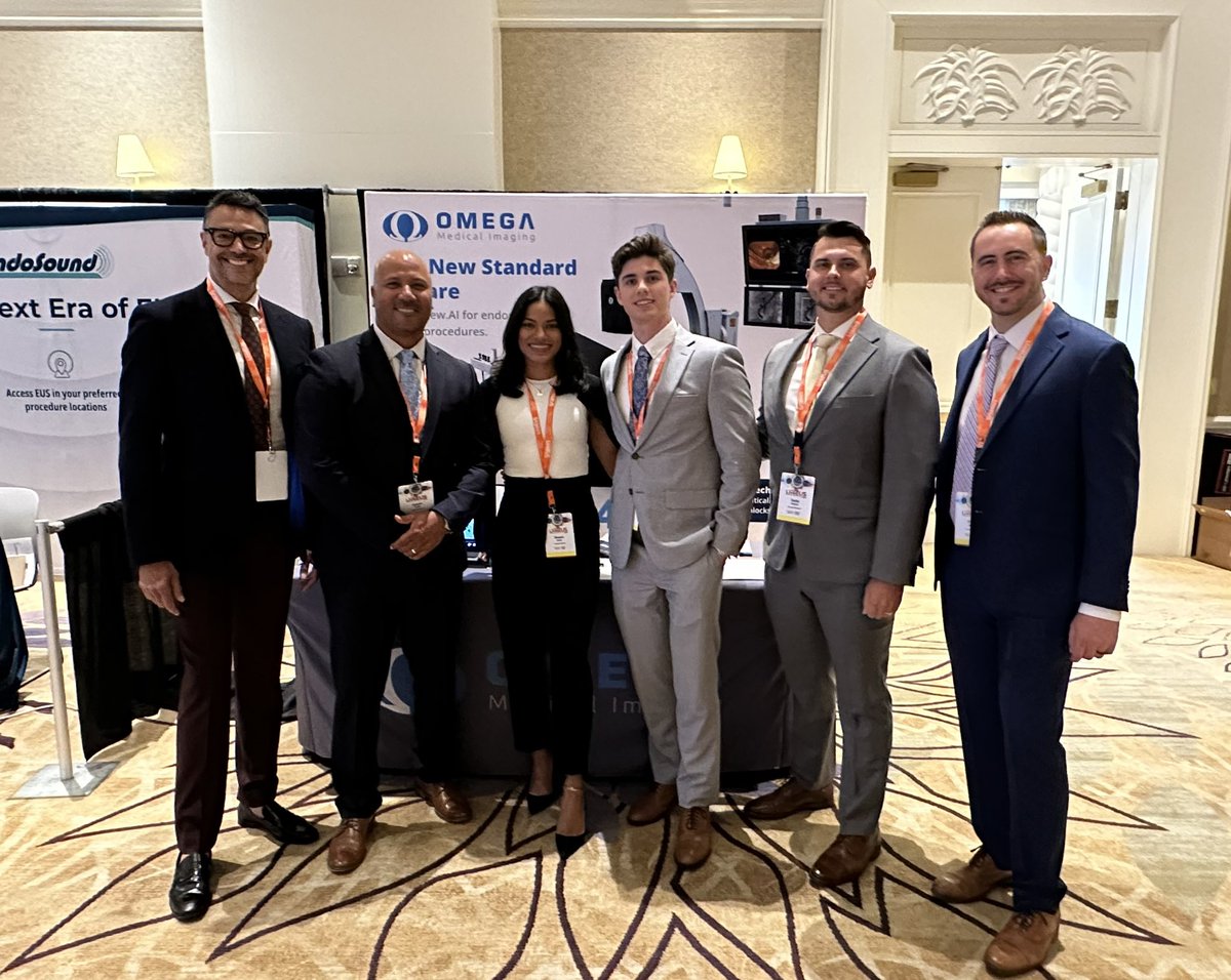 ReeyaKhan3's tweet photo. Florida Live EUS 2023 with the squad! #FLE23 https://t.co/YqRxX8PV2i