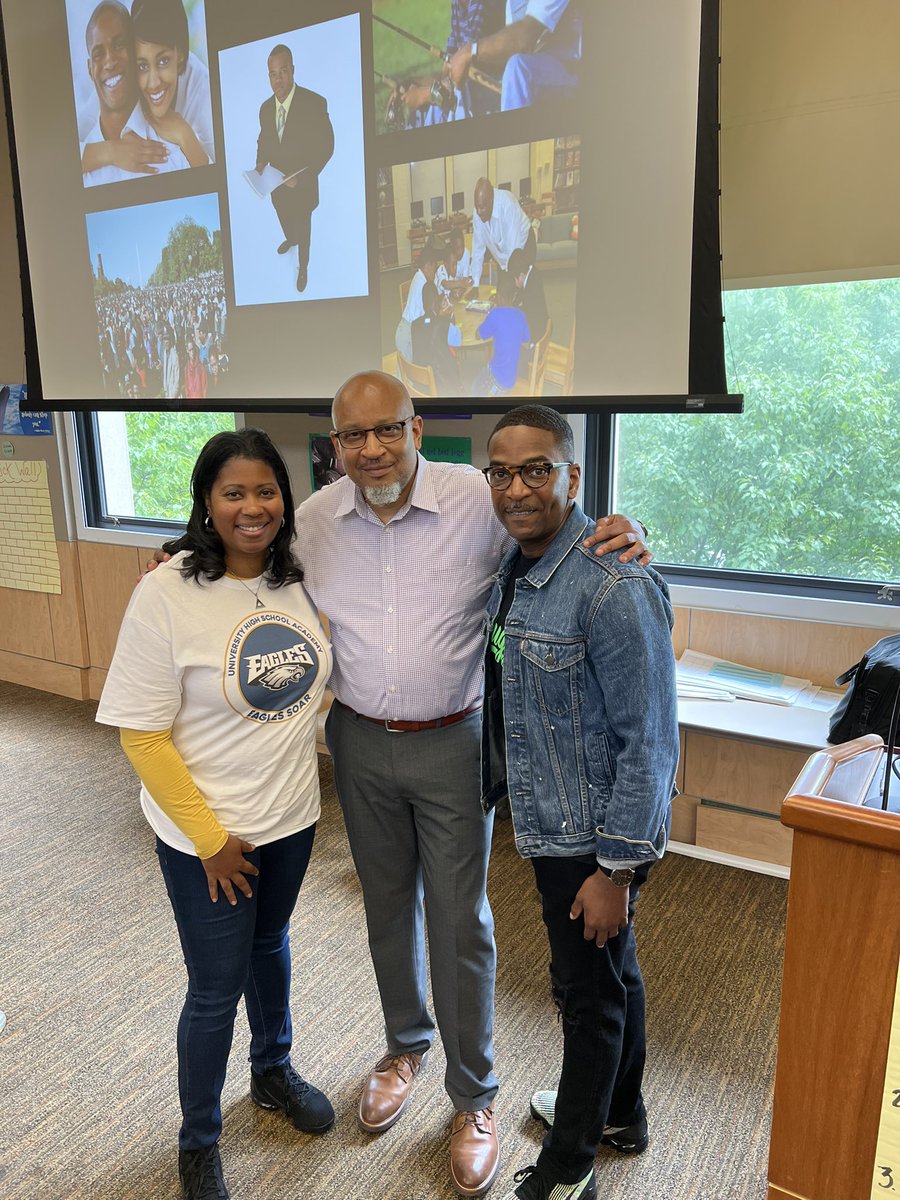 It was an absolute pleasure to meet <a href="/PrincipalKafele/">Principal Kafele</a> today! I’ve been following for years! He is the truth!