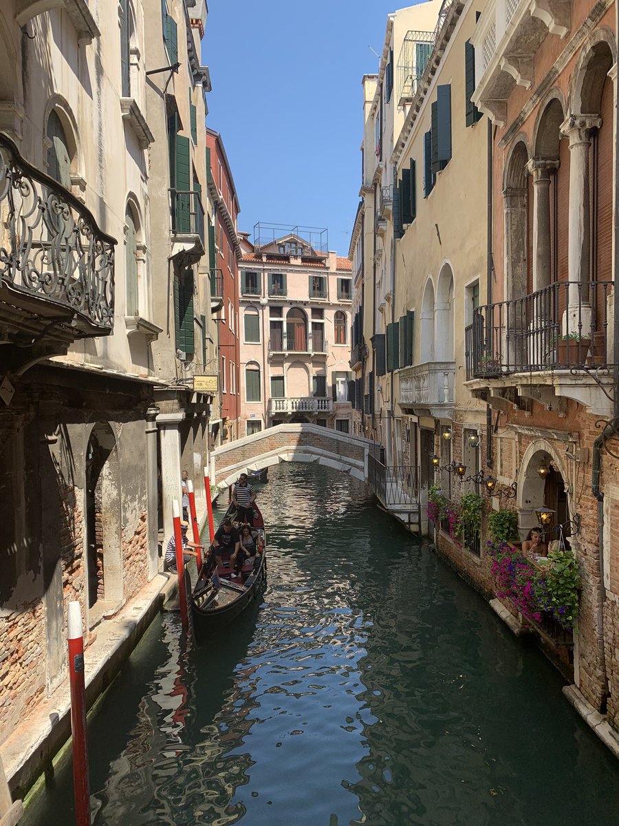 albie23's tweet photo. One word Venice - Wow!!! 🤩 https://t.co/q6xnw23T6P