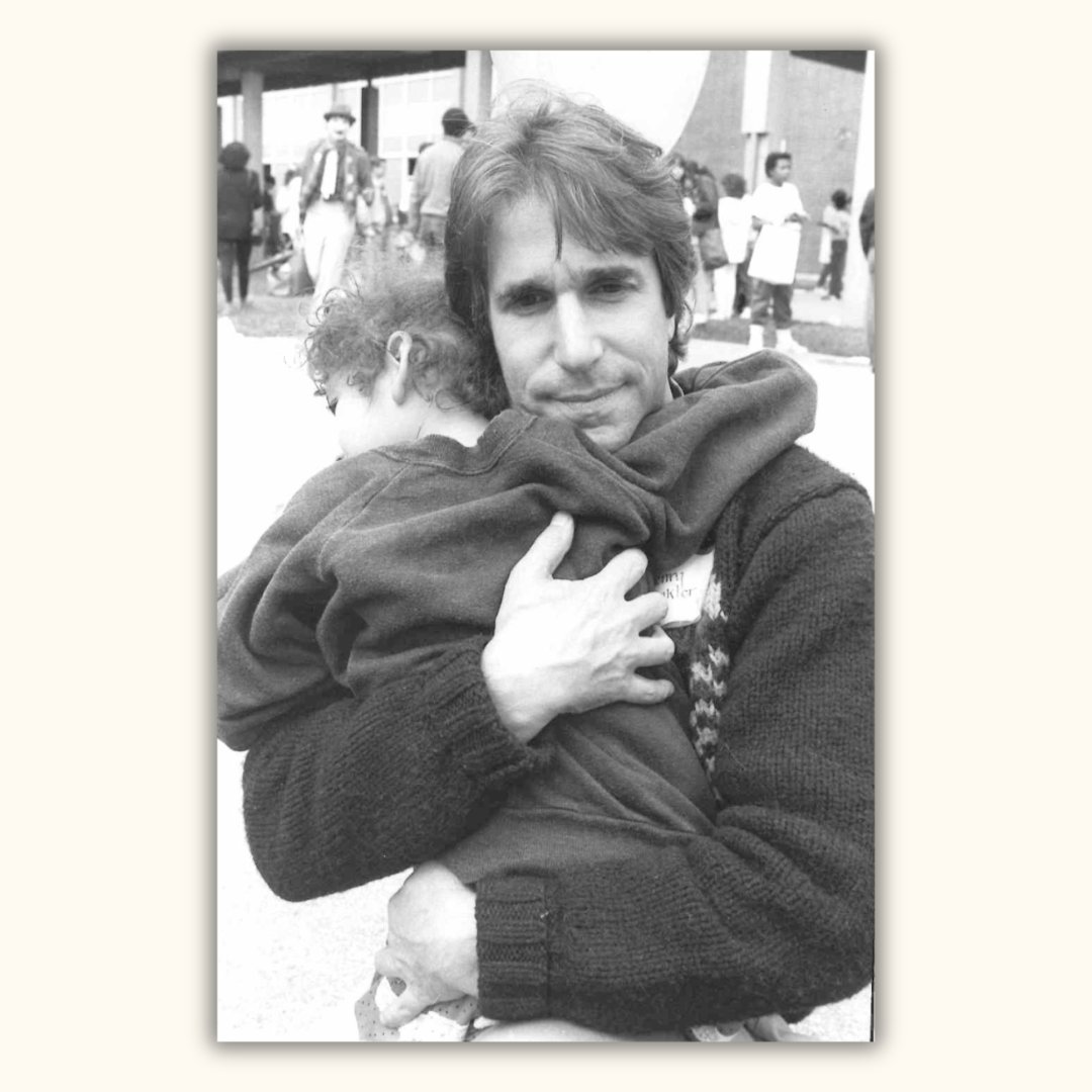 hwinkler4real's tweet image. Fonzie was a great character. The terrific writers made him subtle, funny and charming. He was incredible to play, but I worried about being typecast. So, when I was out in the world, I made a point of being Henry at all times. Preorder #BeingHenry bit.ly/3Zxk13e