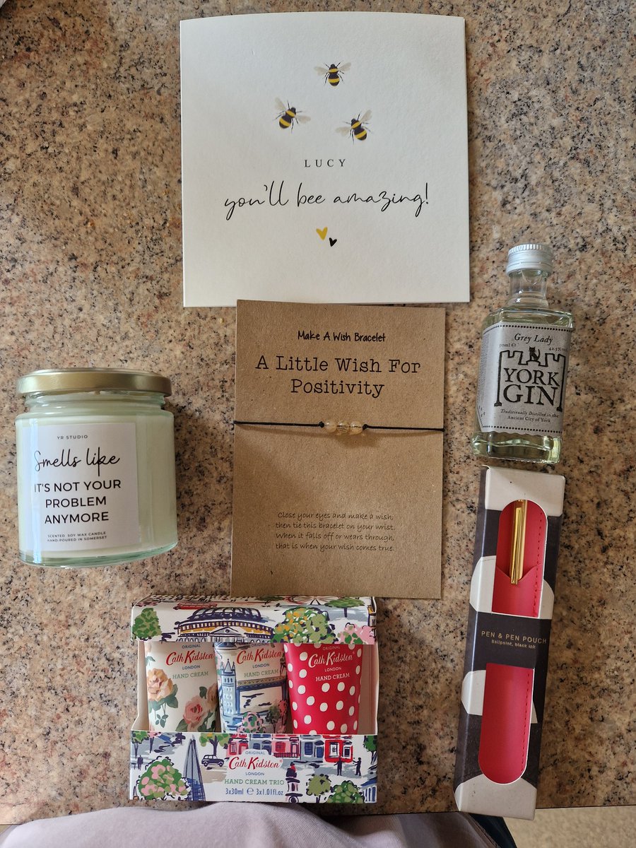LucyChadborn's tweet photo. A lovely set of gifts and card as my penultimate week in the NHS draws to a close, thank you @Shellie_Jean 😍 https://t.co/H2WrvdWZSw