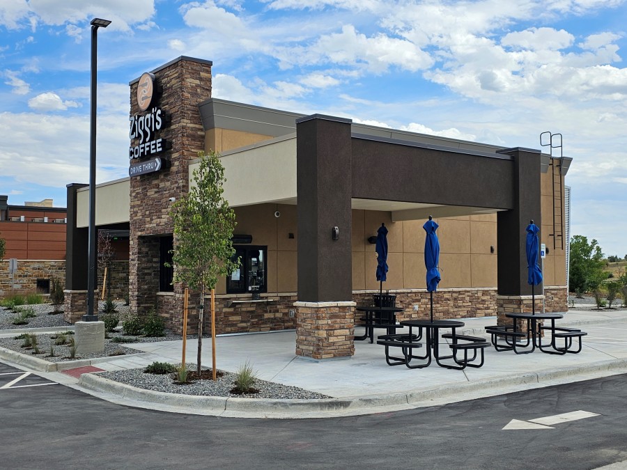 Ziggi's Coffee Brews Up Excitement with the Opening of Three Locations, Including Store No. 75

<a href="/ZiggisCoffee/">Ziggi's Coffee</a>, a leading franchise coffee company, is proud to announce the opening of three new locations in Colorado on August 15th.
➡
franchisedirect.com/news/coffee-fr…