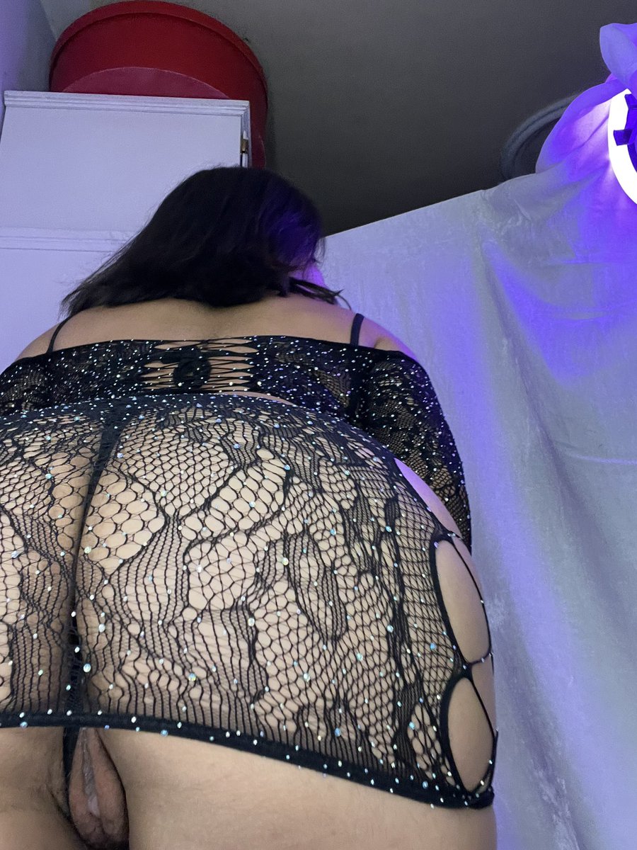 CandyyyyVan's tweet photo. @kinkydirtykat @erikaofcc https://t.co/gSpkWQPasH https://t.co/izisHvEcsH