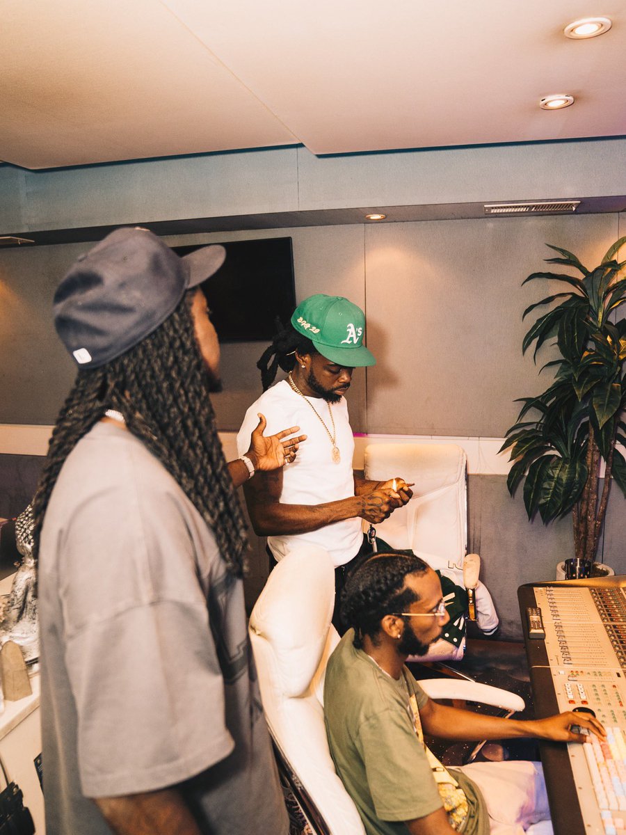 kcamp's tweet photo. Spin the Block EP was a warm up 🫨 https://t.co/VVTGey7UAV