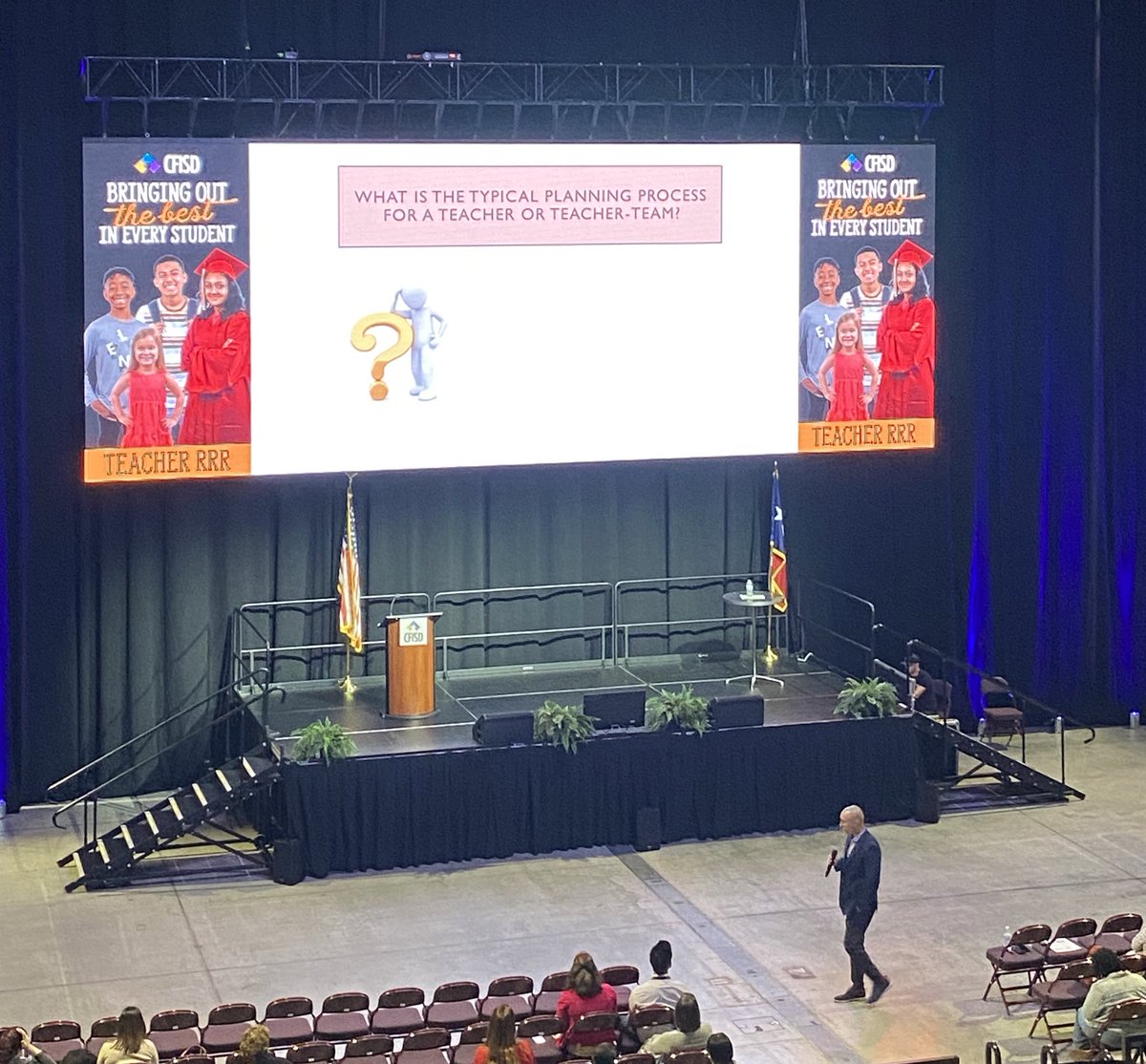 msgonzalesj's tweet photo. @educationhall our 1st session of the day! #nowbeforenext #pdweek #cfisdspirit https://t.co/PKCGX0TZ3q