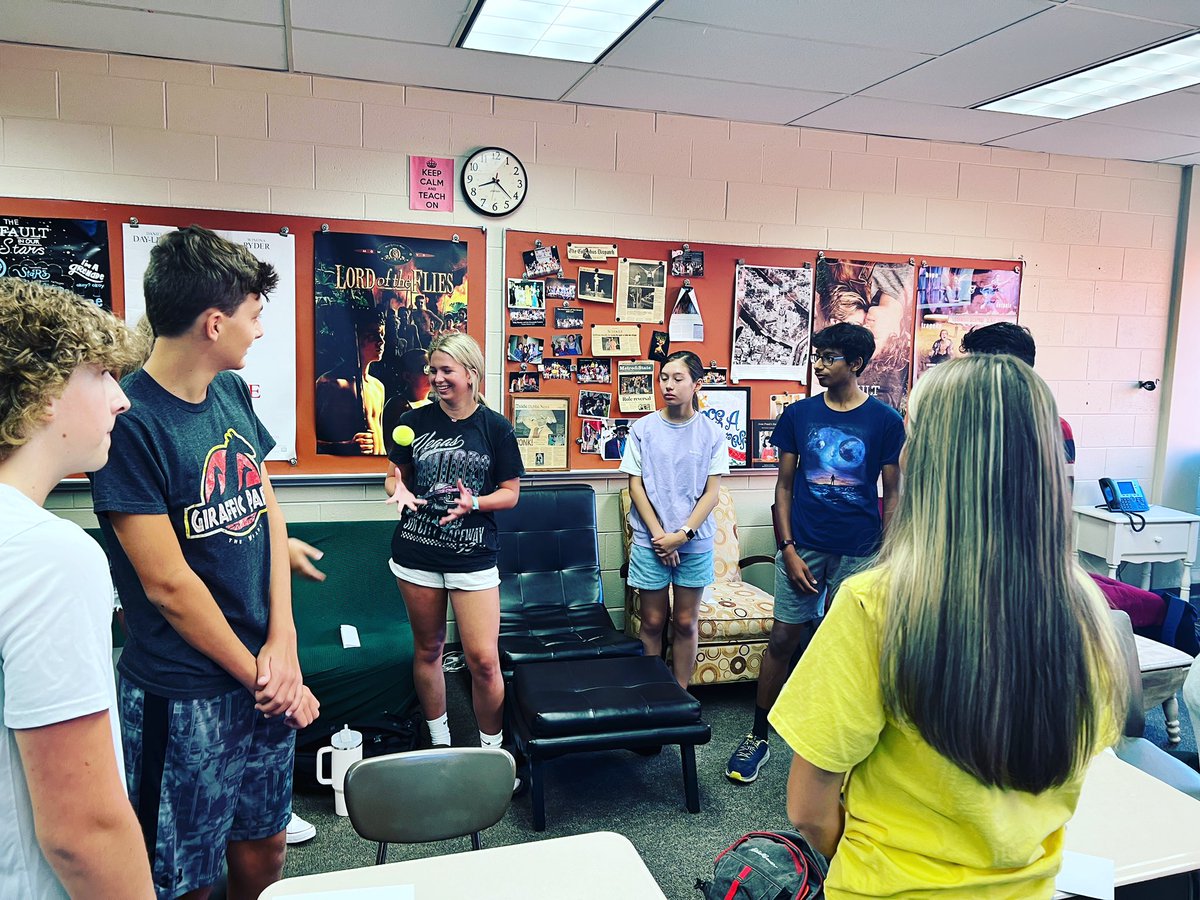 CoffmanRAP's tweet photo. Learning names on Day 1 in Kucinski’s Advisory. @DublinCoffmanHS https://t.co/Ic97QsW1tN