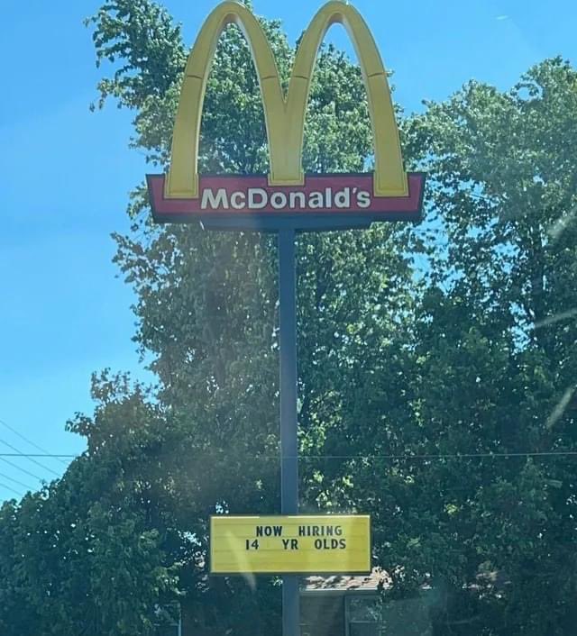 mrsampson14's tweet photo. Weird flex but okeeee Mc Donald’s https://t.co/Ev74wfwatf