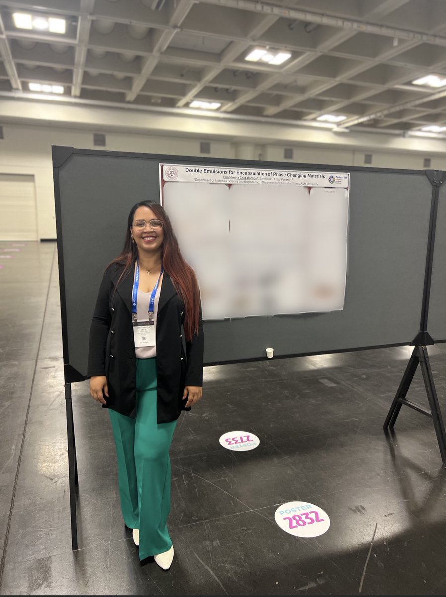 ChemistryTcu's tweet photo. Our students had the opportunity to present their amazing work at #ACSFall2023 ! Can’t wait until next time #ACS https://t.co/rtoqX50Efo