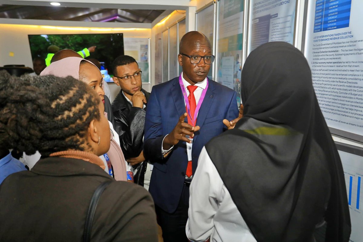 FrancisThoya001's tweet image. DEVOLUTION:

A decade of existence of devolved governments; devolution is positively impacting the lives of Kenyans. 

I joined leaders and partners in Uasin Gishu County to celebrate this milestone. 

#DevolutionConference 
#DevolutionConference2023 
#DEVCON2023