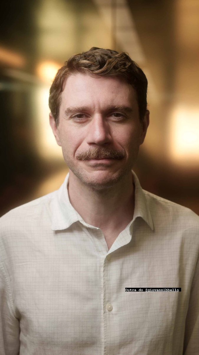 E as fotos do <a href="/giobello/">Giovanni Bello</a> fazem até com que eu pareça gente importante