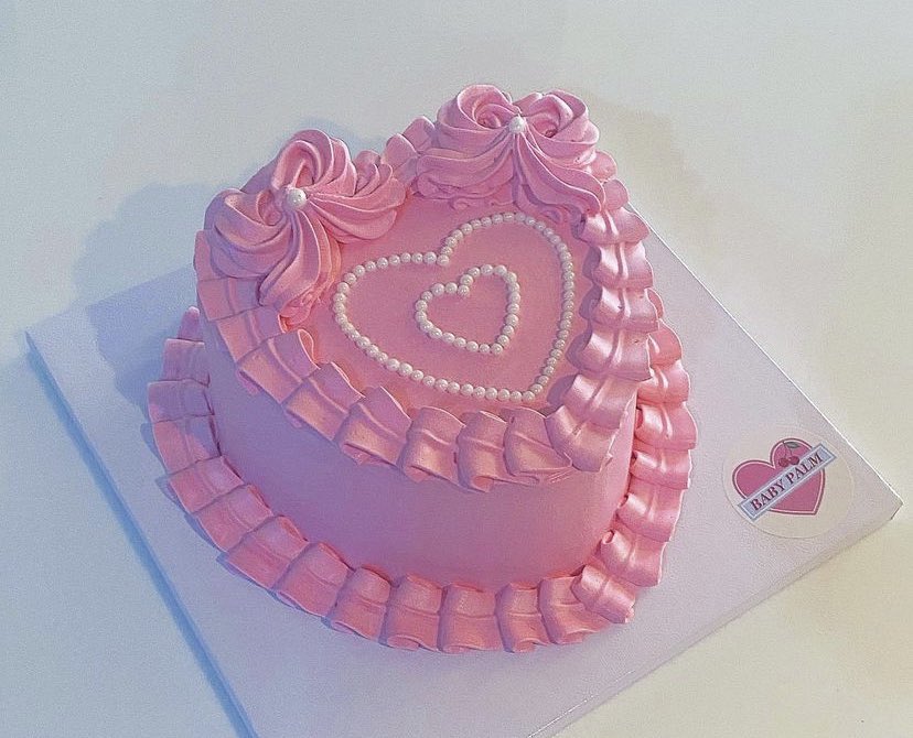 heartipink's tweet photo. heart-shaped cakes https://t.co/8ZDOVBLSHH