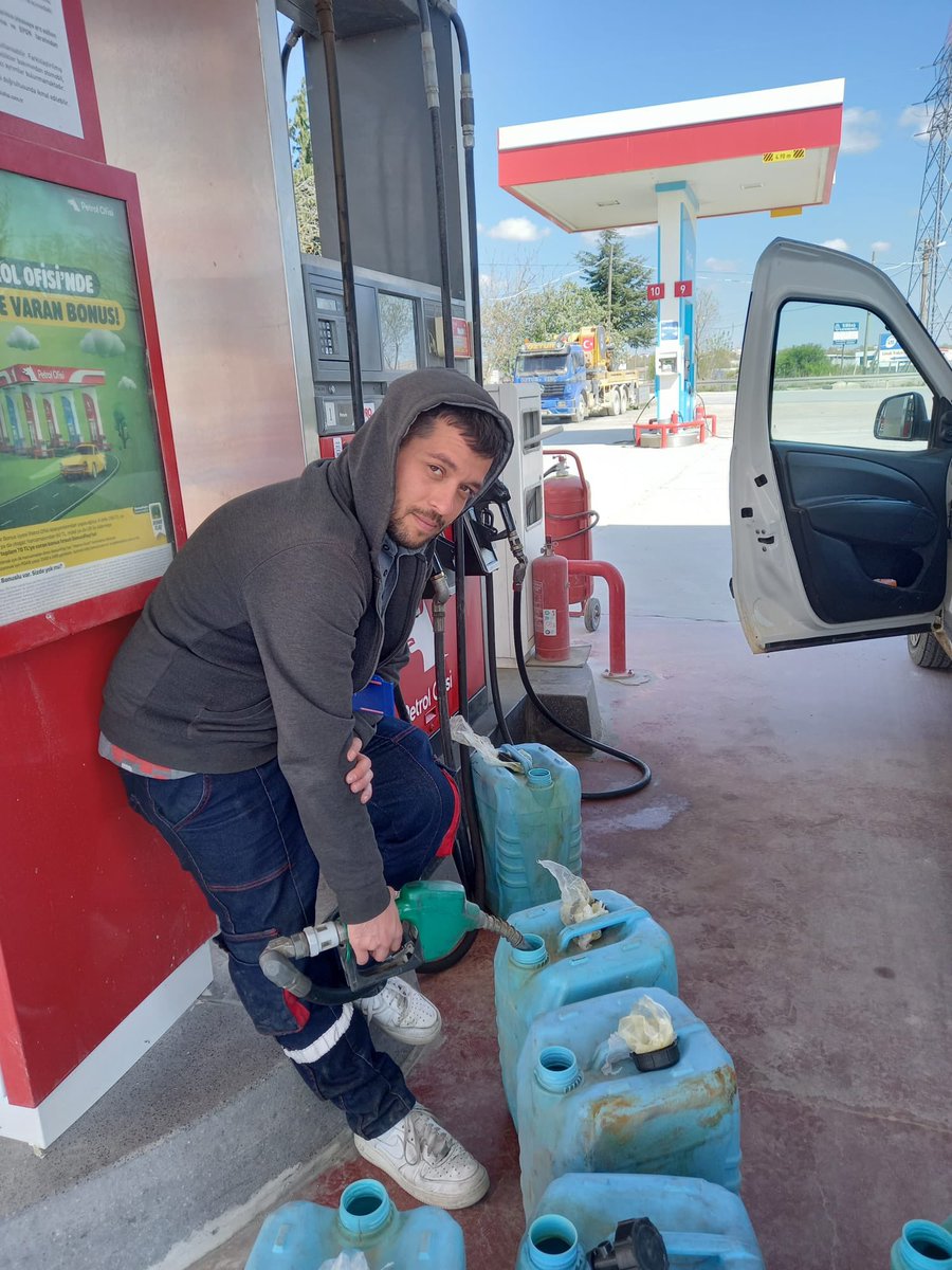 Batugndz's tweet photo. Aynı yoldan yürüdük… https://t.co/VlqPDM9Xx2