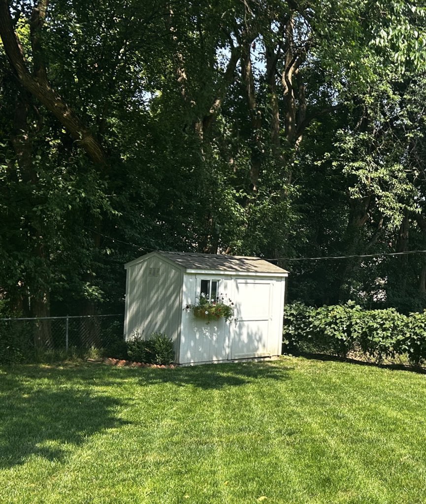 dhudlaw's tweet photo. @evergypower Day 10 since inspector forgot to process his approval and nobody has forgotten to duck under the DANGEROUSLY low power line #stayinalive 
Is a supervisor available? No
Is planning dept available? No https://t.co/tWZmsf0Pd0