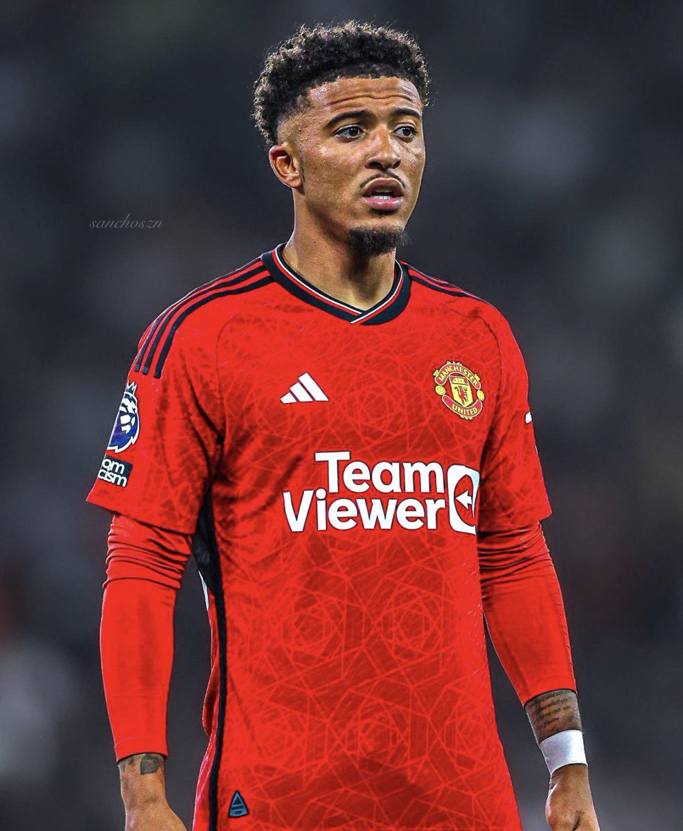 No Manchester United fan suppose get few followers because we get 120 million Man Utd daily active users on Twitter!

Retweet this, drop ‘❤’ and follow each other. 👇🏾