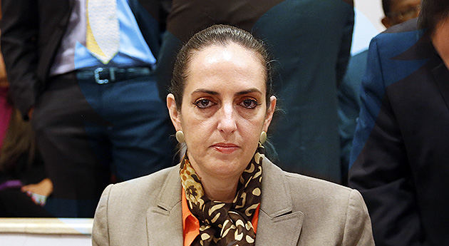 amoralesan's tweet photo. María Fernanda Cabal sigue en el uso de su derecho de réplica: afirma que las Placas Tectónicas son parte del Pacto Histórico. Y que está comprobado que las ondas sísmicas son mamertas... https://t.co/wEI5gEiu8R