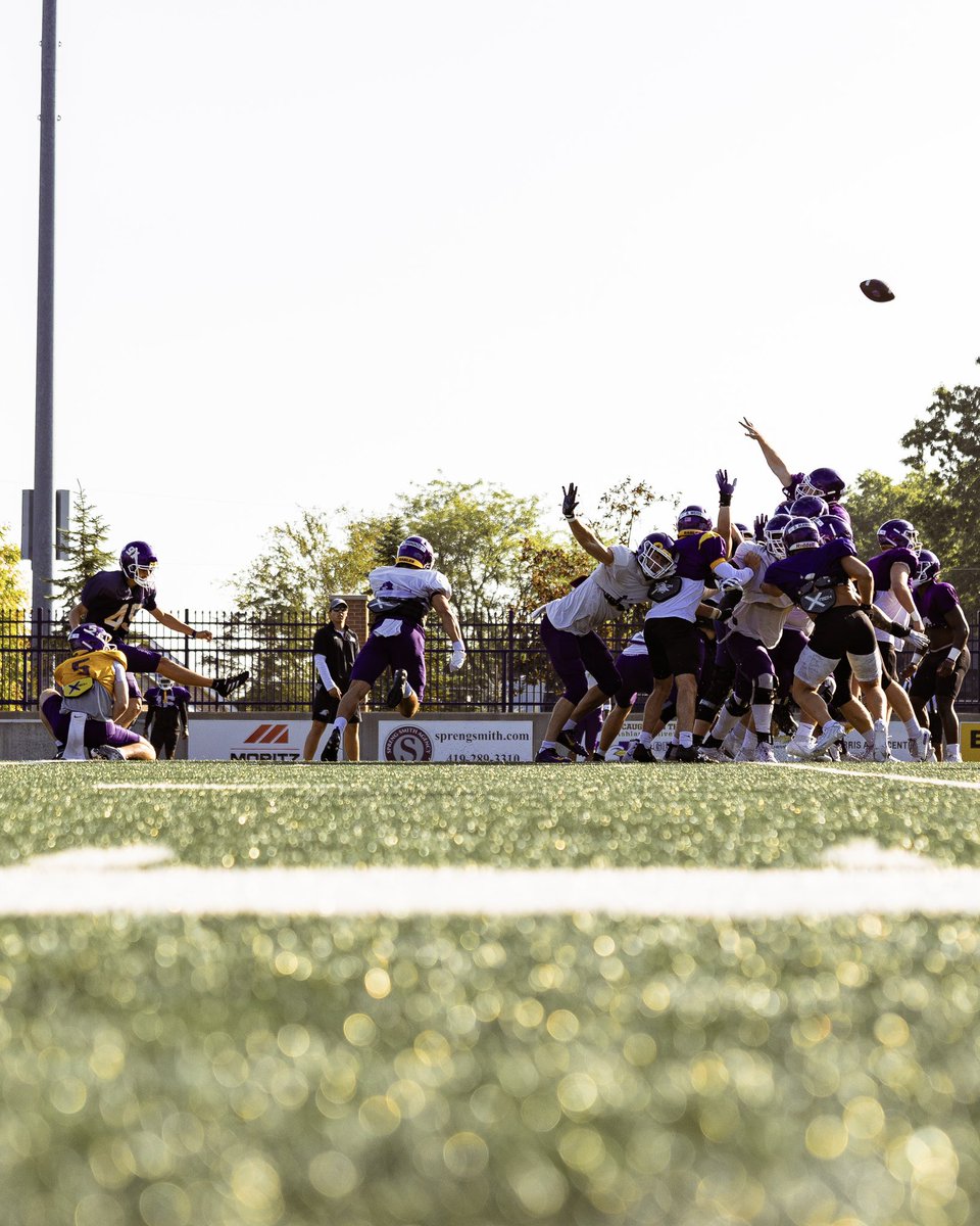 AshlandFB's tweet photo. First scrimmage energy >>> 😤 https://t.co/I0lwB4hIC2