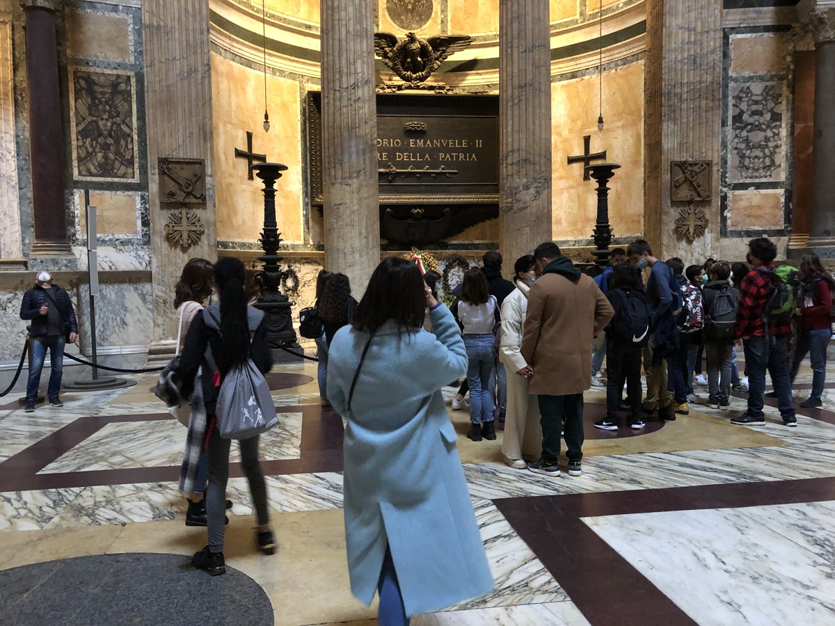 pantheonstudy's tweet photo. For our research, one visitor remarked that the Pantheon "was a place of warmth, a place that brought me peace, a sanctified space." 

📸 Tom Beaudoin, November 2021

@pantheon_roma #Pantheon #powersunderconstruction https://t.co/ARPzGc5c9F