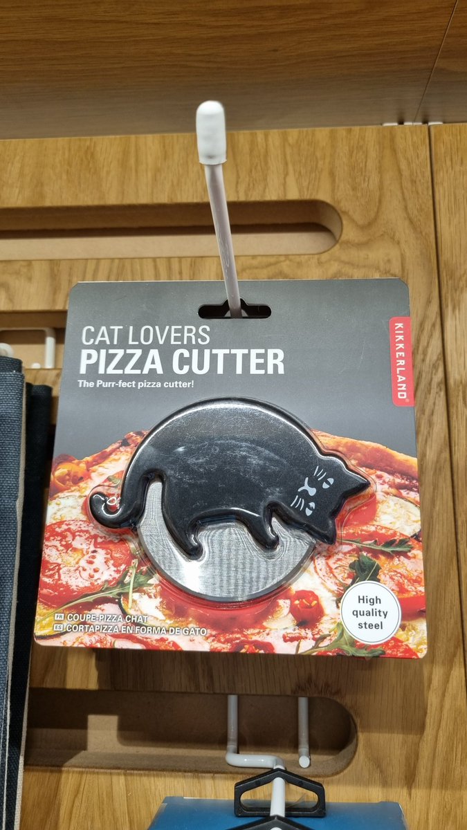 Hey <a href="/ADDiane/">dire wolf</a>
I was in a book shop today in Derry and saw these for sale, and thought of you. 👍😅