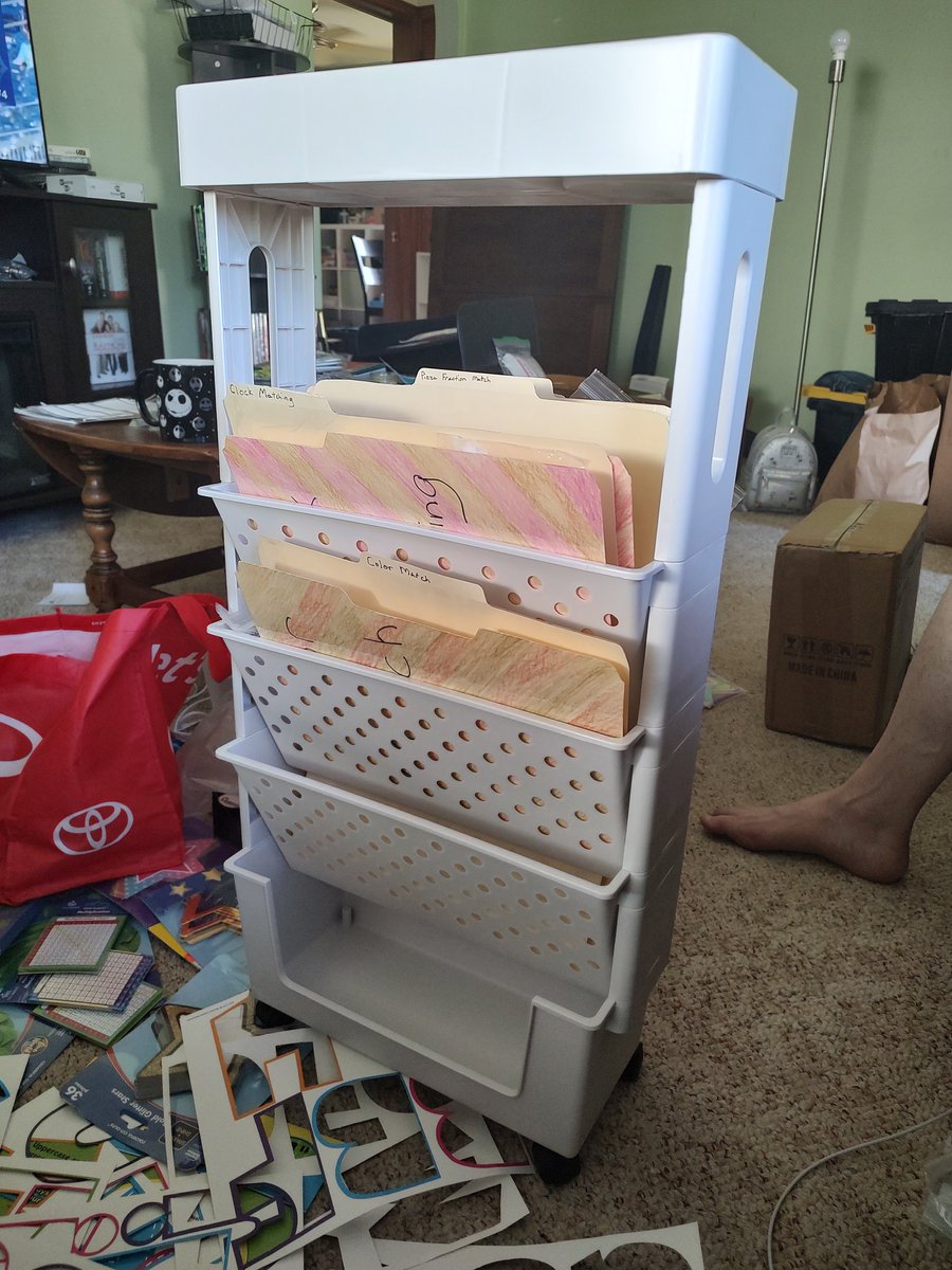 Amanda Petersen tweet media