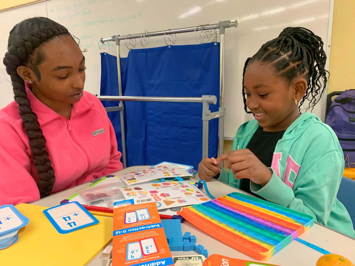 Children_Rising's tweet image. Impact of Summer Learning Loss Curbed by Tutors: Summer #learningloss–the #summerslide– disproportionately impacts students in Oakland’s poorest neighborhoods. Summer tutoring curbs the impact. READ: children-rising.org/2023/08/11/imp… #unfinishedlearning #LifelongLearner