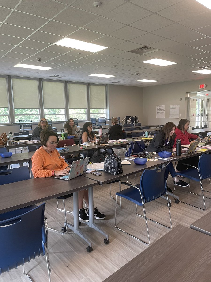 shawnj1023's tweet image. @KentuckyWP and  Eminence Independent    ELA teachers are hard at work this week planning the year of routine argument cycles and purposeful assignments!  
#assignmentsmatter
#routineargumentwriting