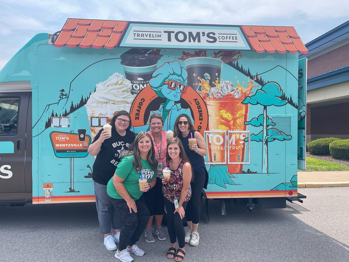 LVEHagen's tweet photo. 2nd grade teachers enjoyed a coffee from Tom's today! #secondgraderocks #lveleads https://t.co/GRrB7W6hJN
