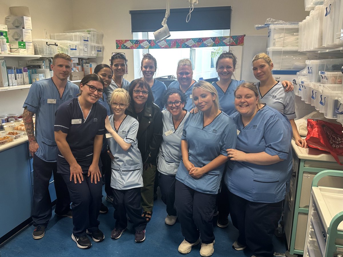 Lisa Johnston tweet media