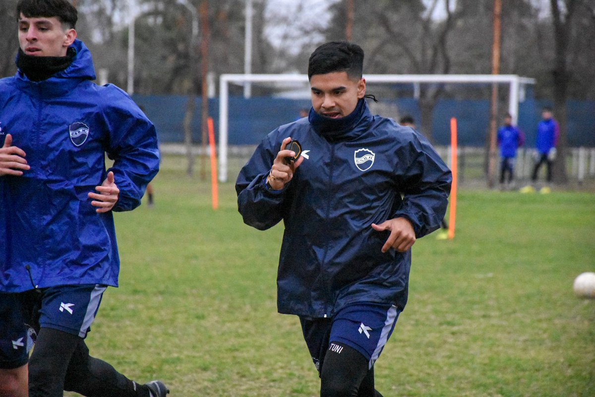 clubbenhur's tweet photo. ⚽️ Se prepara para el debut en Copa Santa Fe 

#VamosBenHur 🔵⚪🔵 https://t.co/Hqo6njU7Ba