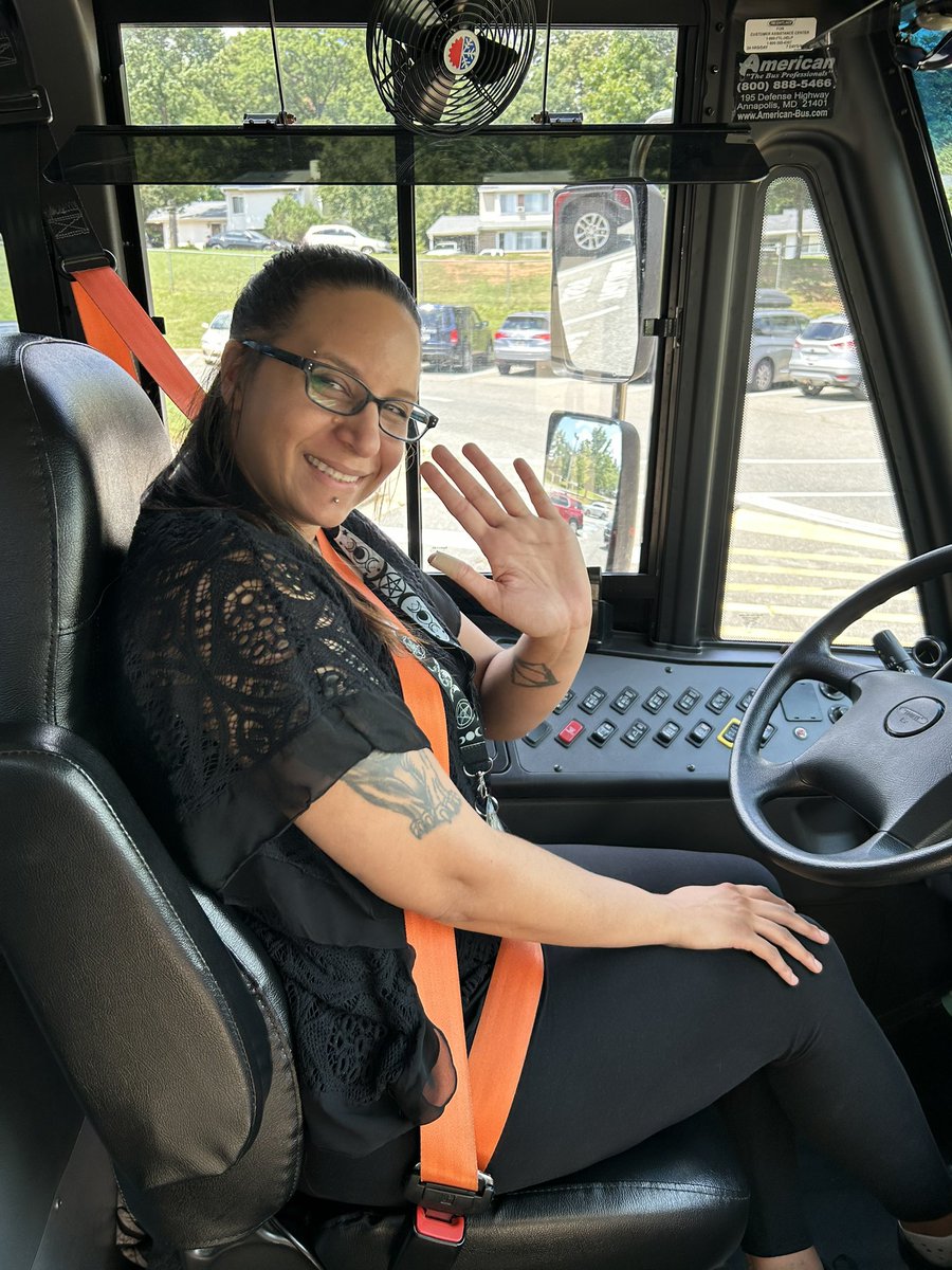 Amy Taylor tweet media