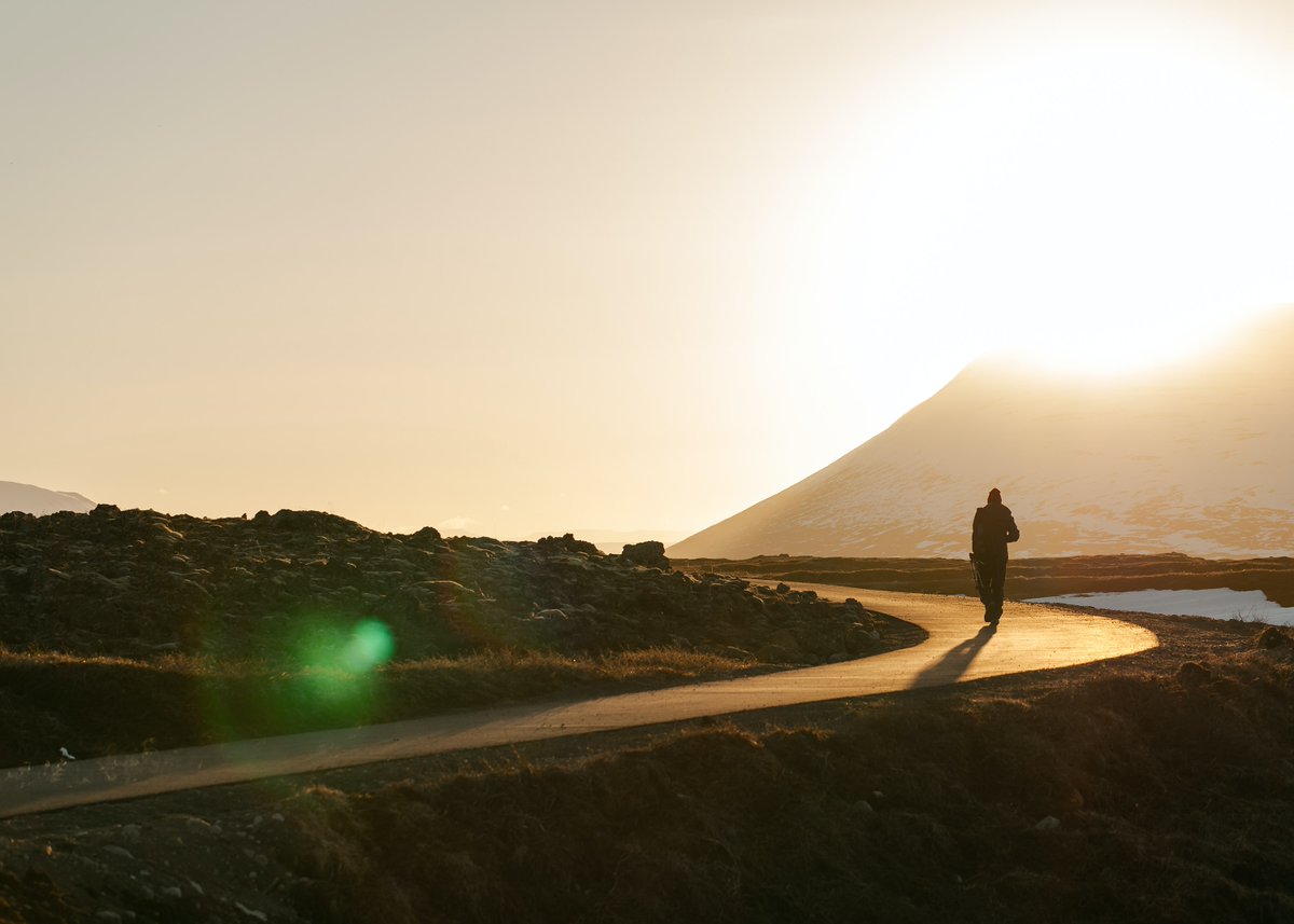 innercoach's tweet photo. Check out my latest article: How to Thrive Through Intentional Change https://t.co/4cWCc02eIf via @LinkedIn https://t.co/VkThLR6gmW