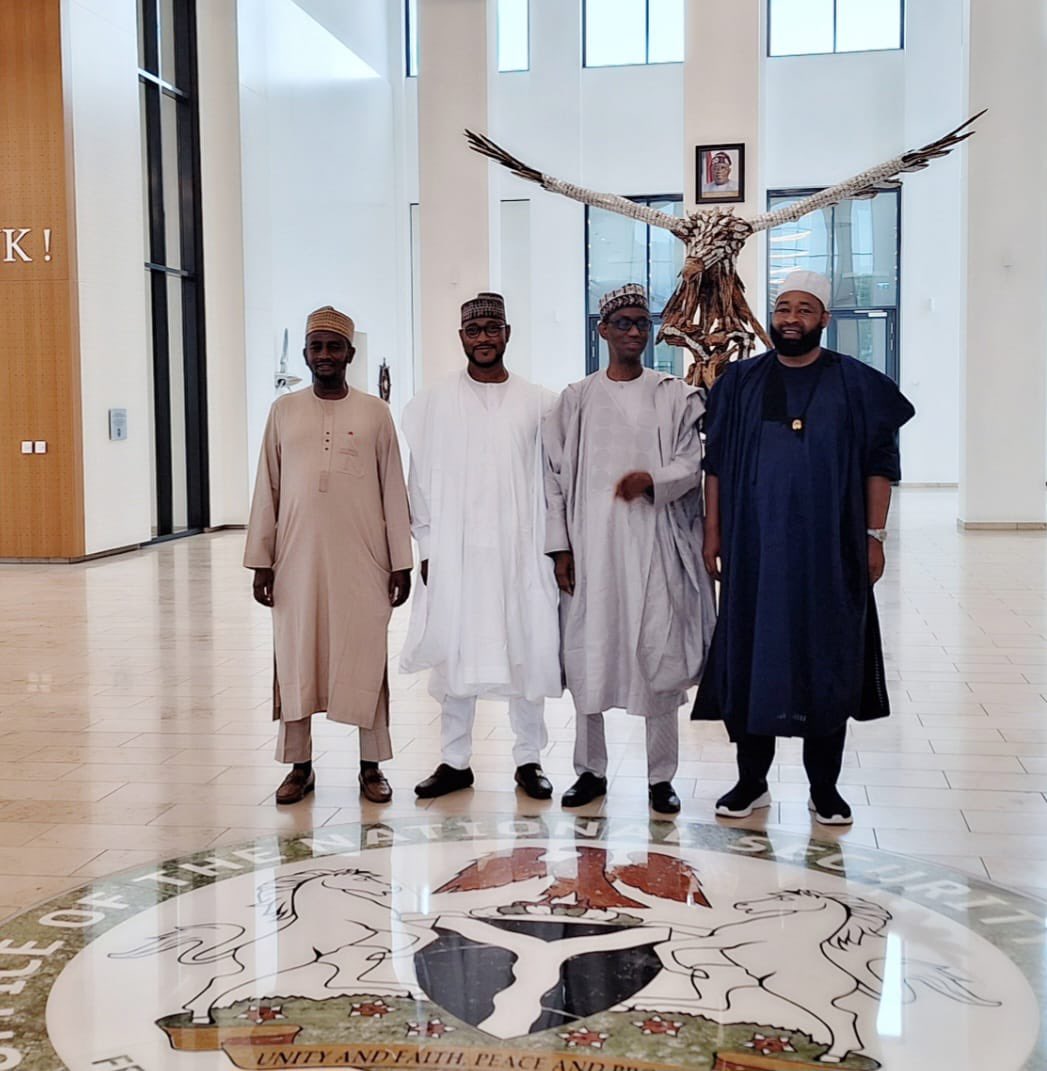 daudalawal_'s tweet photo. I and my counterpart from Niger State, H. E Umaru Bago stopped by for a meeting at the office of the NSA, Nuhu Ribadu where we discussed pertinent security issues bothering our States. 

This visit is significant in our determined quest to find lasting peace for our States. https://t.co/q8goNBIImA