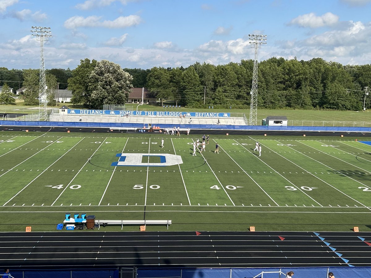 Napoleonsports's tweet photo. It’s GameDay! Ready to bring the River Rock back to Napoleon where it belongs! Let’s Go Cats! 🐾🏈 #beatdogs https://t.co/aOPUm3zGy7