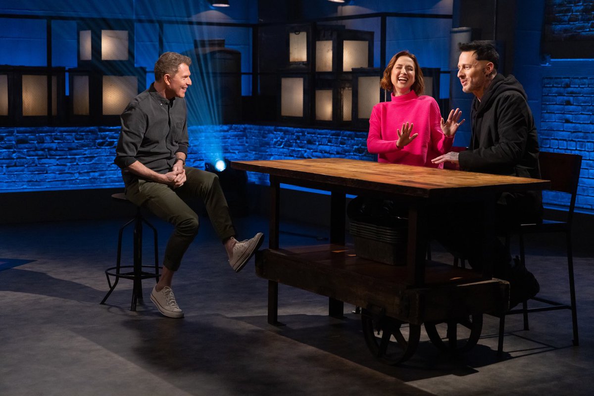 TONIGHT on #BeatBobbyFlay… #EllieKemper & @MVoltaggio are in the house. Tune in at 9pm ET on @FoodNetwork.