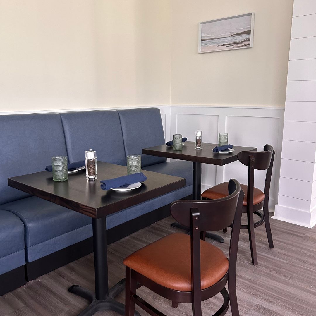 BroadBayCC's tweet photo. We have come such a long way. However, Broad Bay is proud to present our NEWLY RENOVATED DINING ROOM!! Stop by Saturday, 8/19, between 11 AM and 6 PM. https://t.co/Wnh8Yw73p3